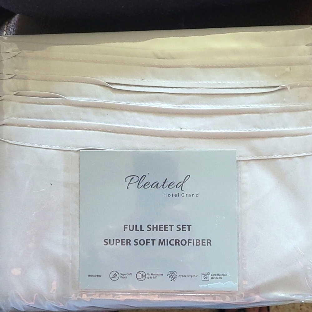 New in Package Full Sheet Set - Picture 1 of 4